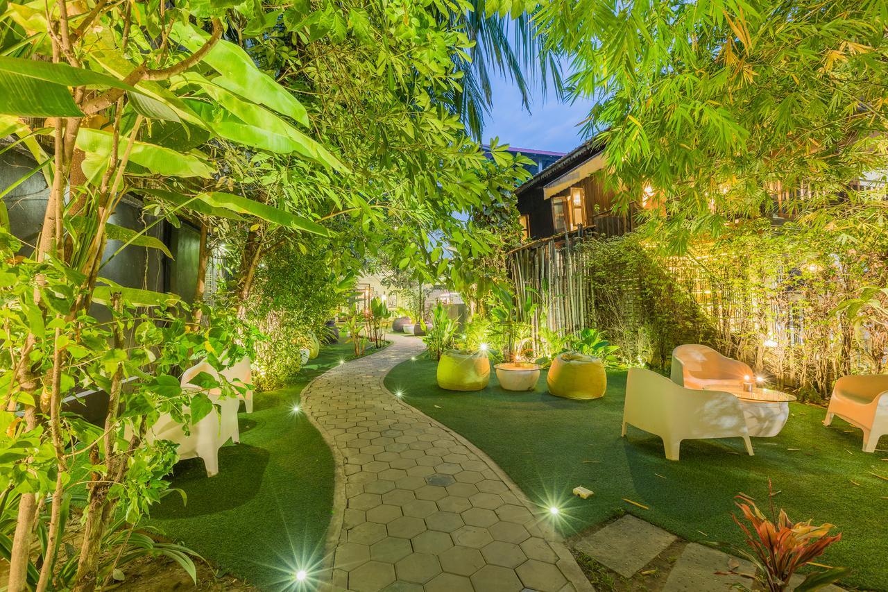 Ashia Hotel & Lounge Siem Reap Esterno foto