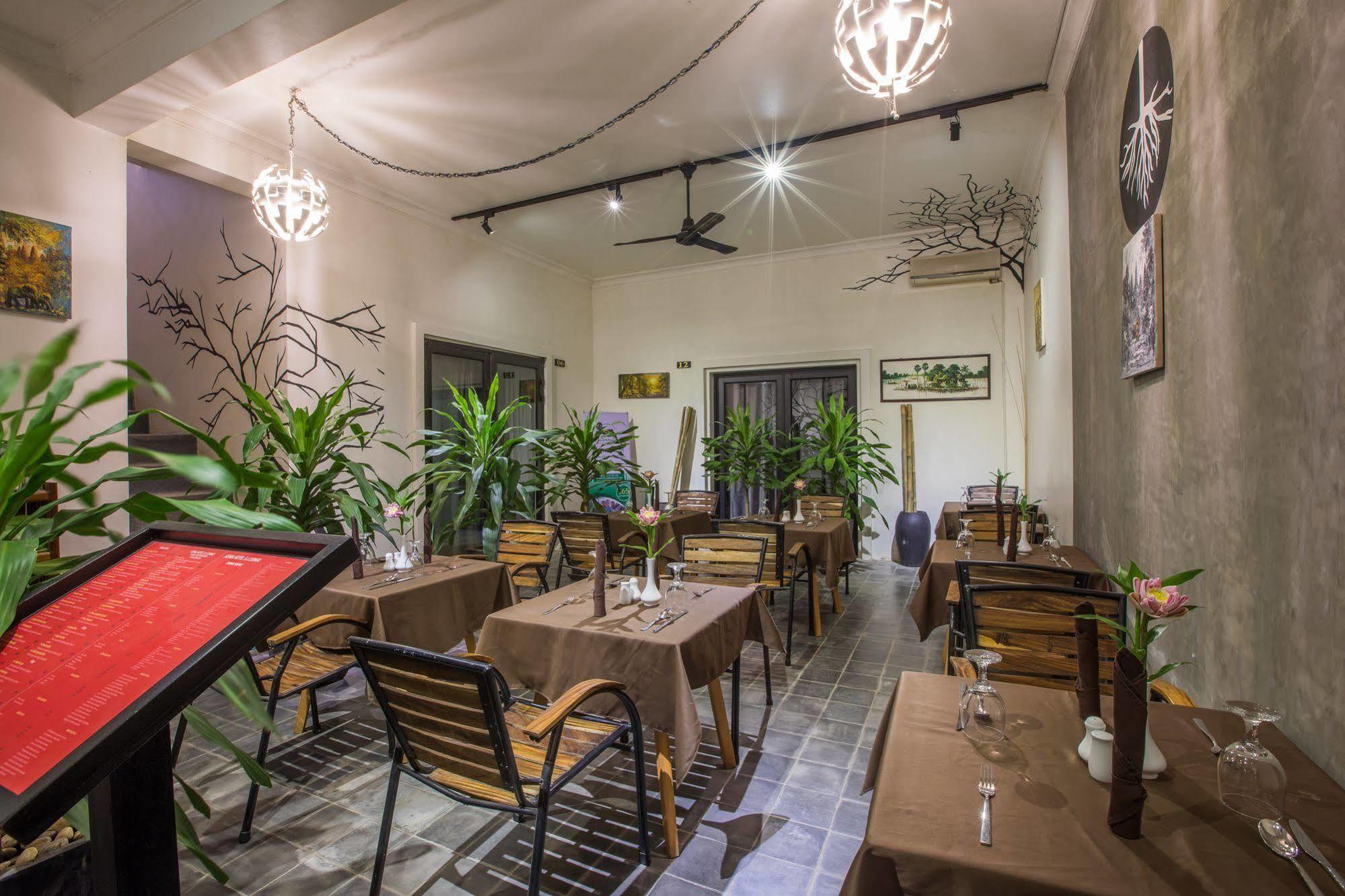 Ashia Hotel & Lounge Siem Reap Esterno foto