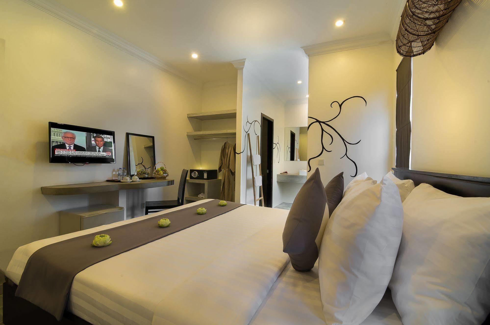 Ashia Hotel & Lounge Siem Reap Esterno foto